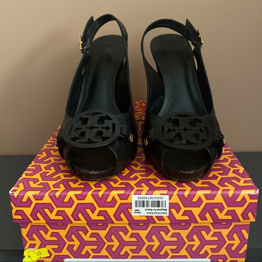 TORY BURCH Black Leather Pumps Sz 9.5